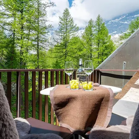 The Ridge Family With Matterhorn View Breuil-Cervinia